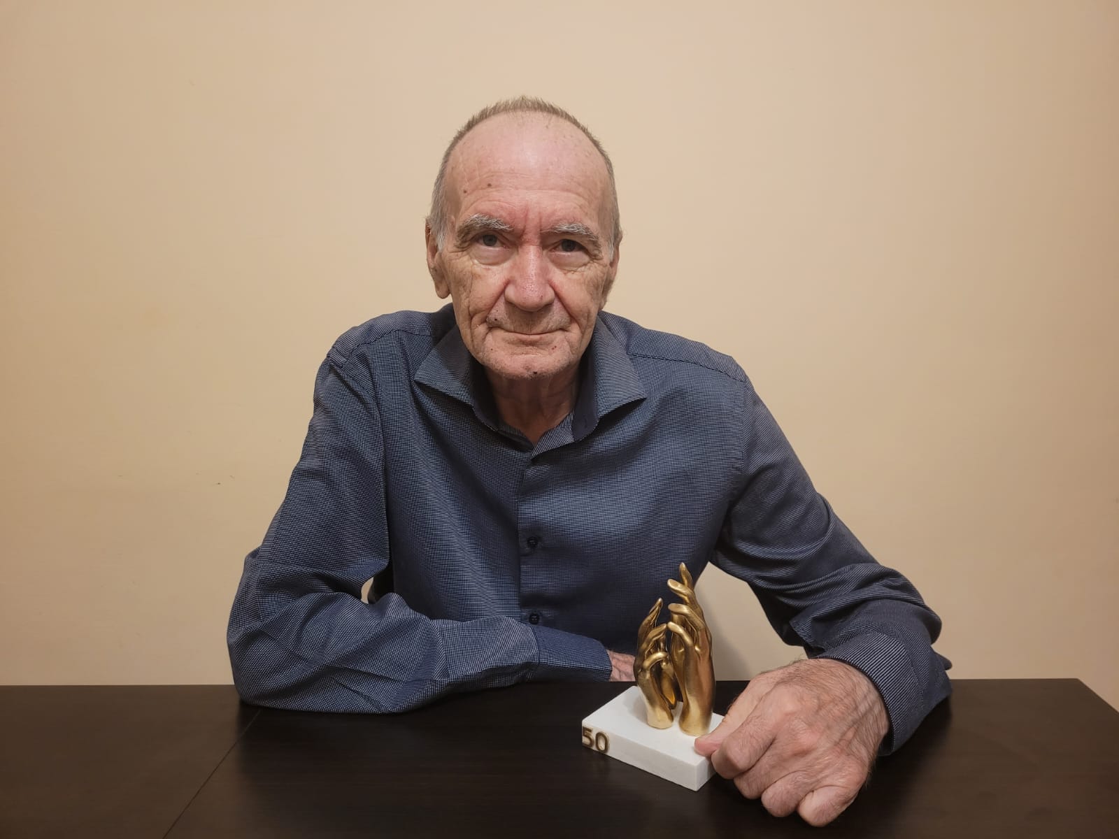 dan mihai ionescu maini de aur (1)